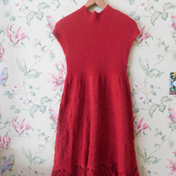 🌳🍃 Anthropologie Feather Bone Oda Red Sweater Dress 🌳🍃 - Picture 4 of 15